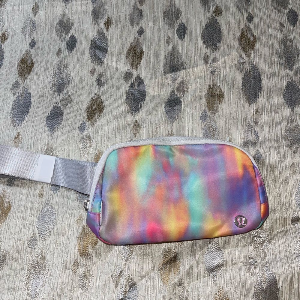 Lululemon multi color EBB